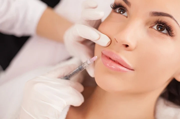 Nous sommes une entreprise de biotechnologie sp&eacute;cialis&eacute;e dans la recherche, la production et la vente de produits de beaut&eacute;.